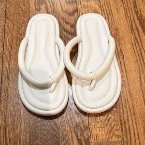 Splendid Off-White Sandals